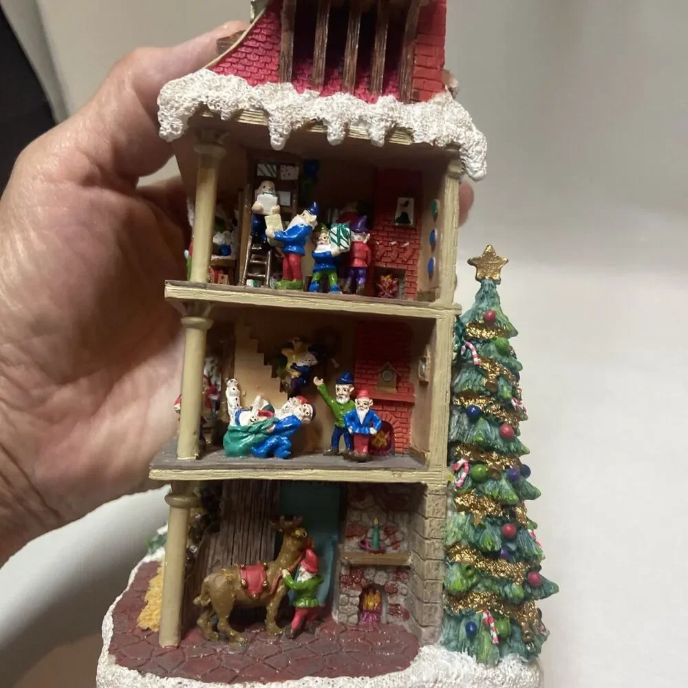 Vintage Handcrafted Imagination Santa's Workshop Figurine 8 in Resin 2000